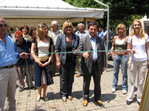 Inaugurazione della collettiva con l'assessore alla cultura G. Mazzoli ed il presidente del consiglio comunale R. Paniccia